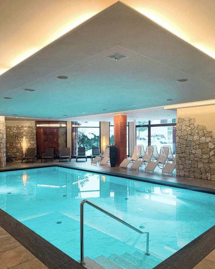 Alpenwellnesshotel St. Veit セスト エクステリア 写真