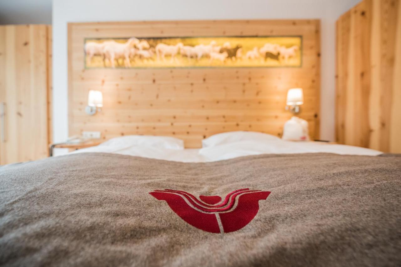 Alpenwellnesshotel St. Veit セスト エクステリア 写真