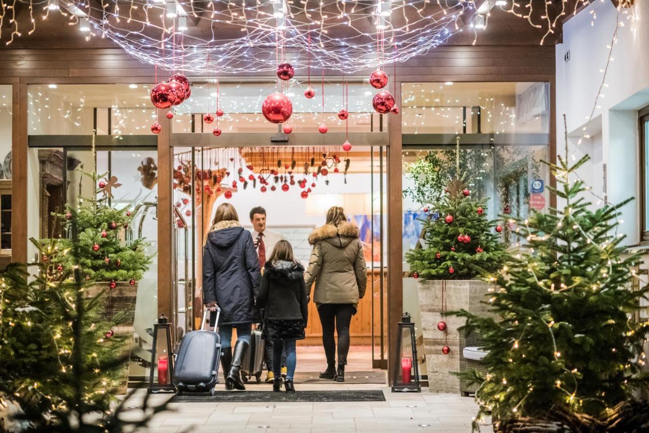 Alpenwellnesshotel St. Veit セスト エクステリア 写真